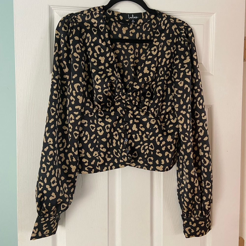 Lulus leopard button up long sleeve shirt
